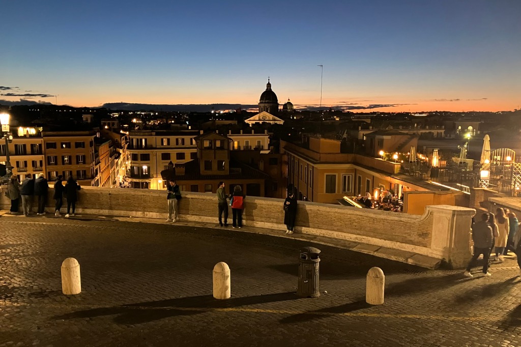 photo of sunset at the Spanish Steps